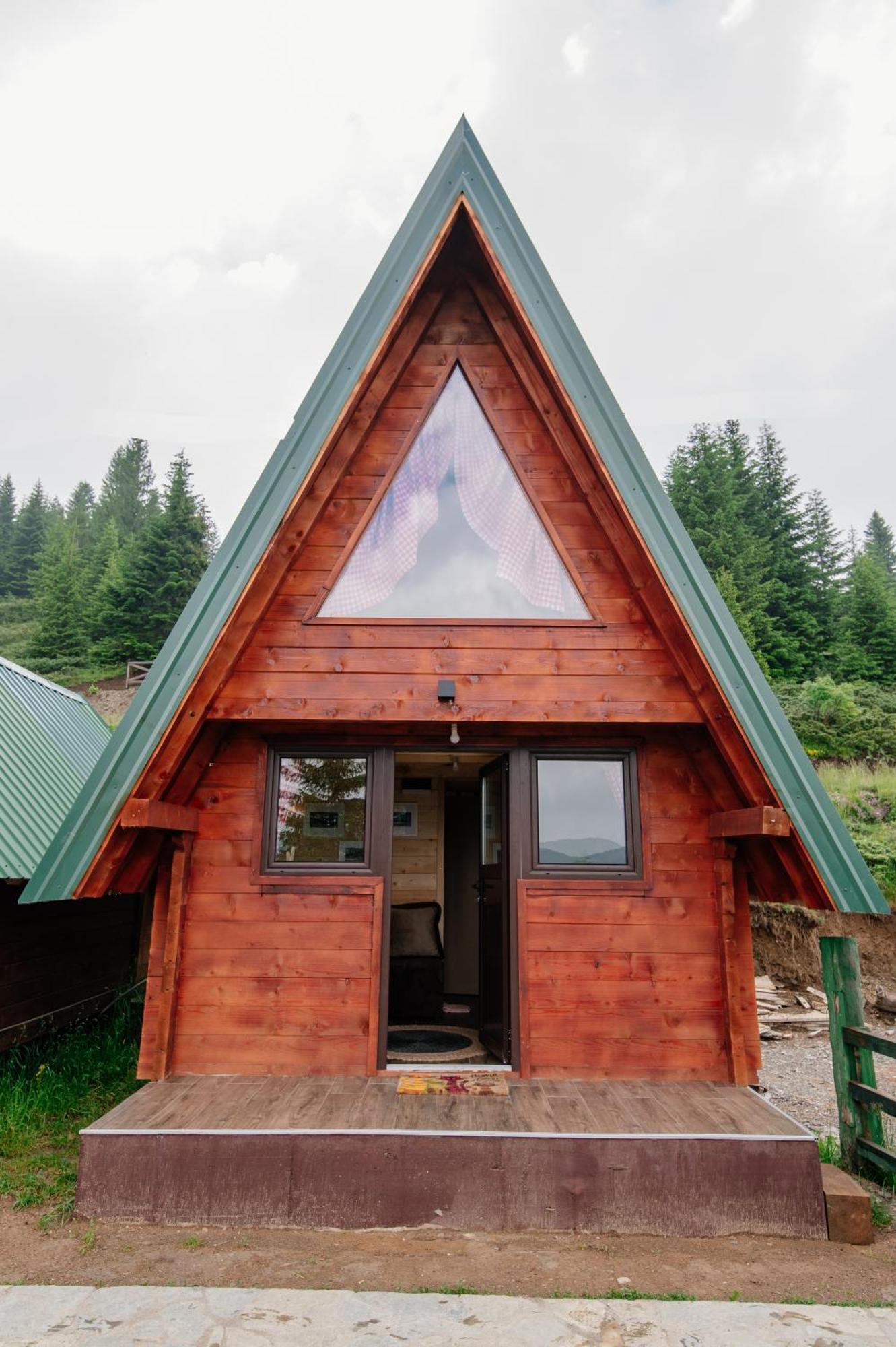 Komovi - Kobil Do Guesthouse Колашин Экстерьер фото